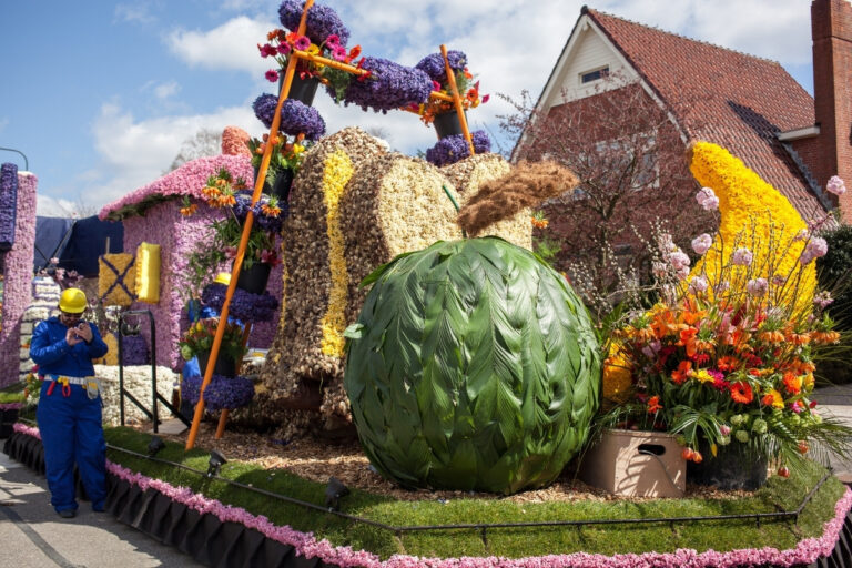 Flower Parade in Holland 1