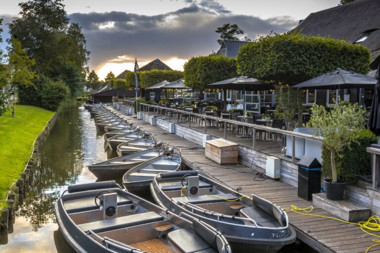 Things to Do in Giethoorn 3